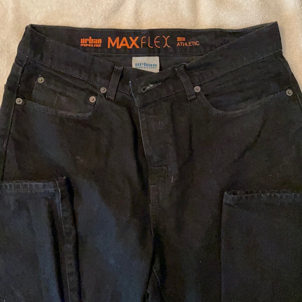 Men’s urban pipeline 33X32 black jeans